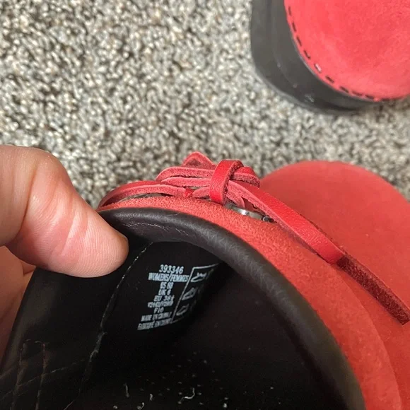 Lands' End Red Suede Women's Clogs - Picture 8 of 8